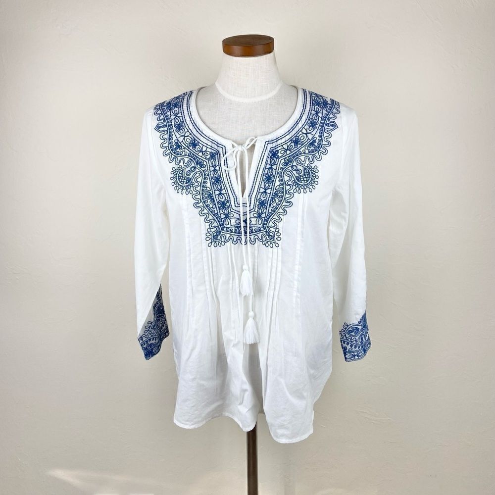 Vineyard Vines Embroidered Neck-Tie Blouse - White & Blue